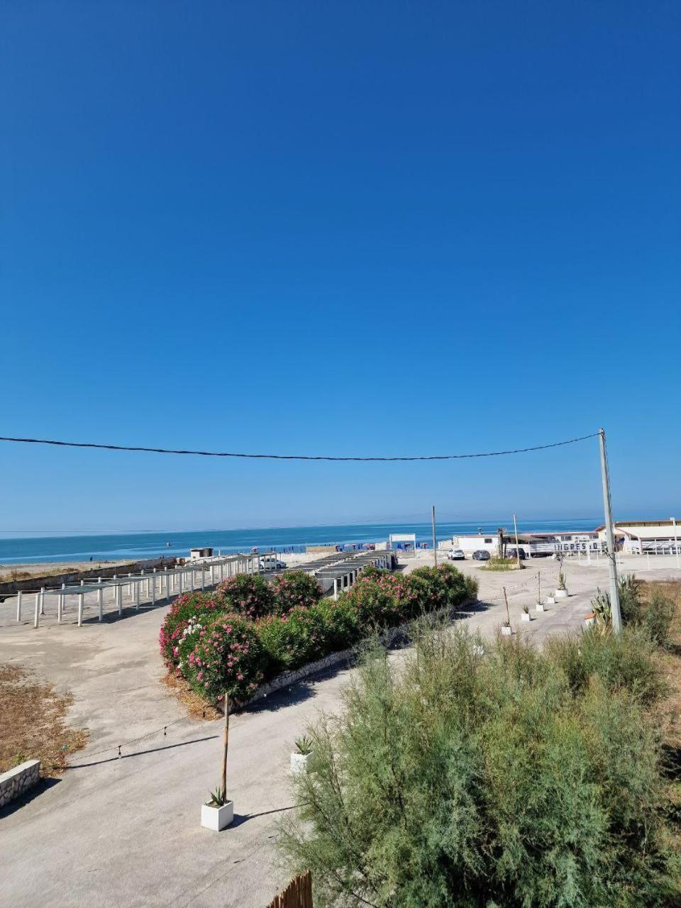 Beach Suites - By Lido Scalzone Castel Volturno Exterior foto